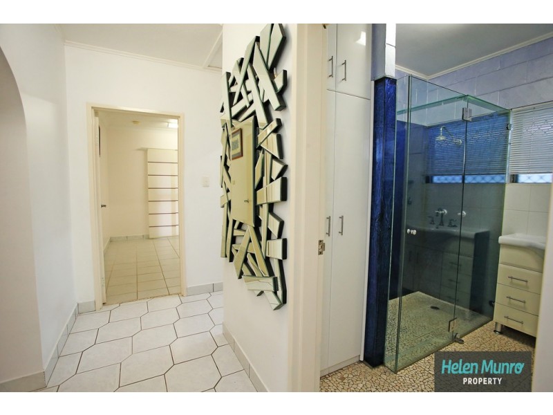 28 The Esplanade, Toolakea QLD 4818