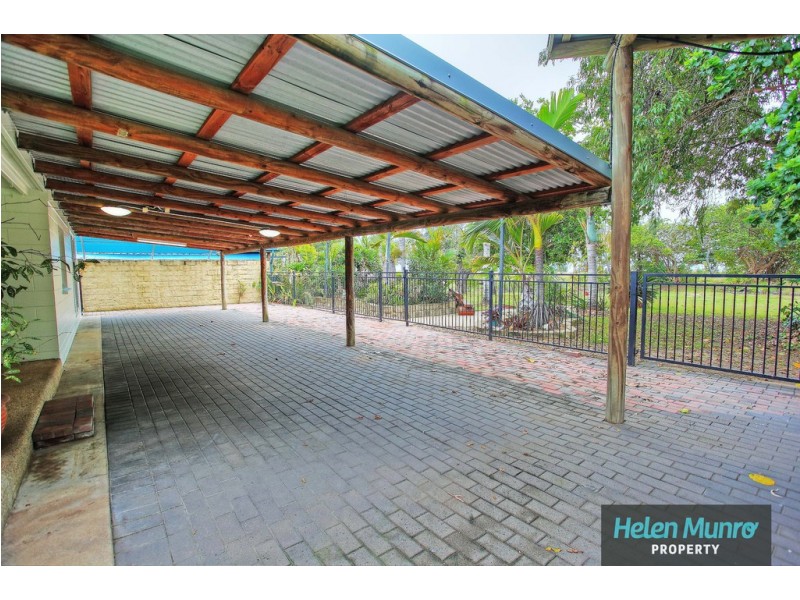 28 The Esplanade, Toolakea QLD 4818