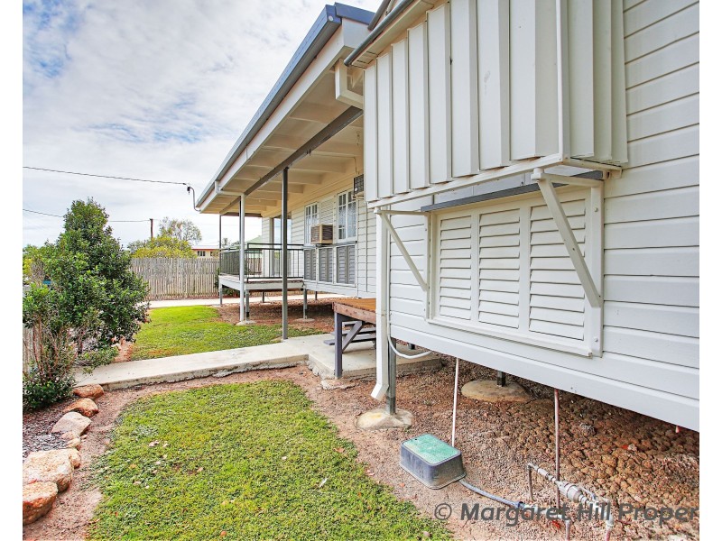 24 Lockheed Street, Garbutt QLD 4814