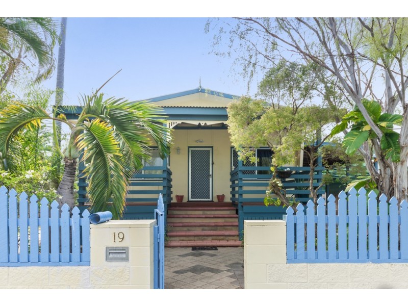 19 Forest Avenue, Kirwan QLD 4817