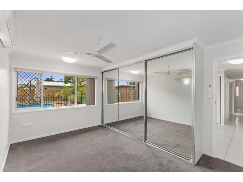 4 Mott Street, Heatley QLD 4814