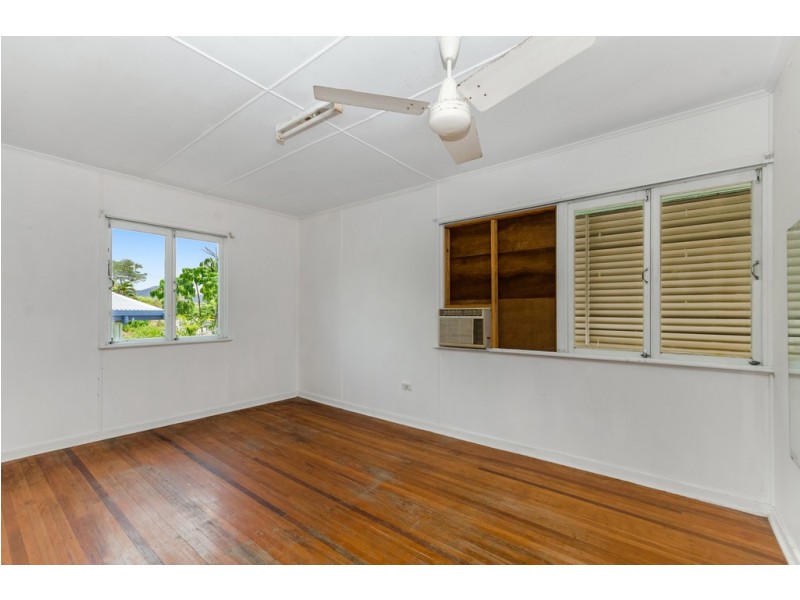 94 Nathan Street, Vincent QLD 4814