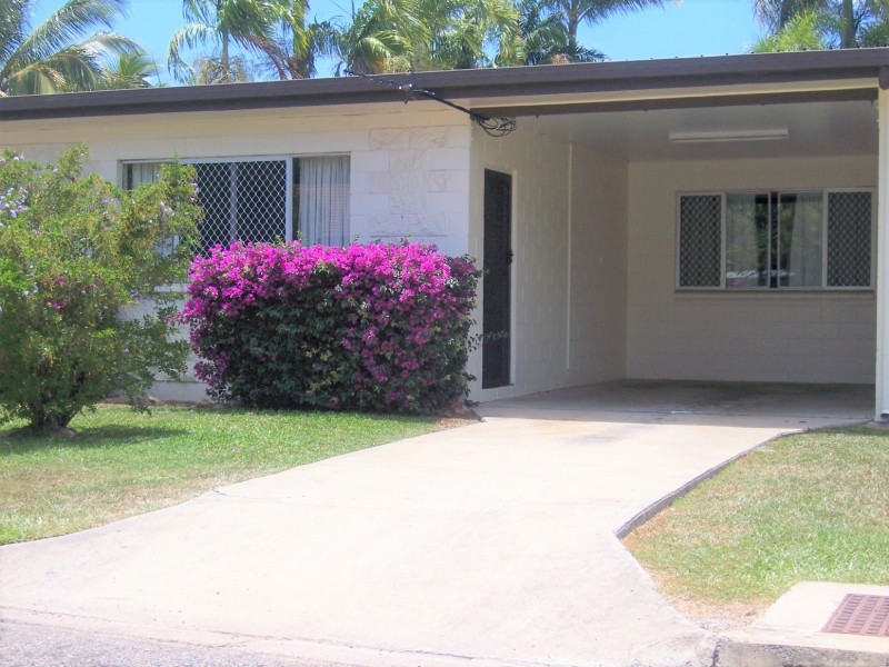 2/53 Illuta Street, Rasmussen QLD 4815