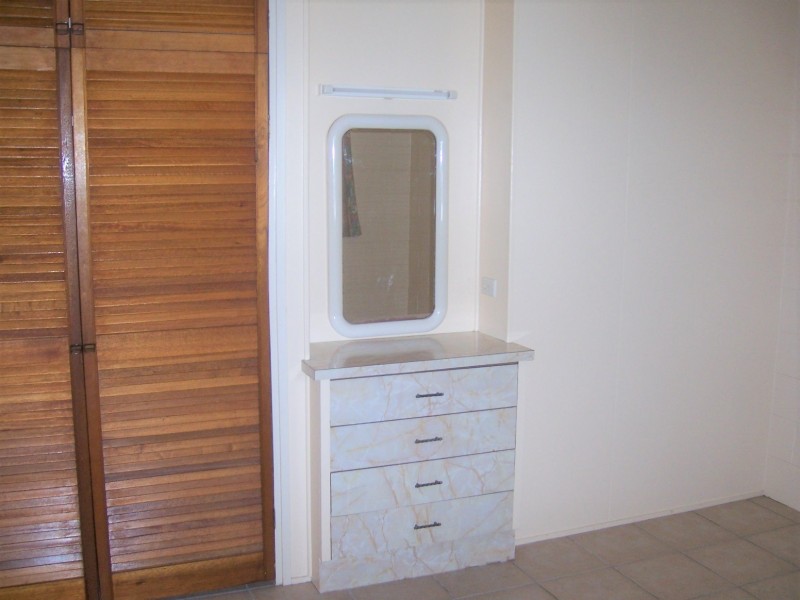 2/53 Illuta Street, Rasmussen QLD 4815