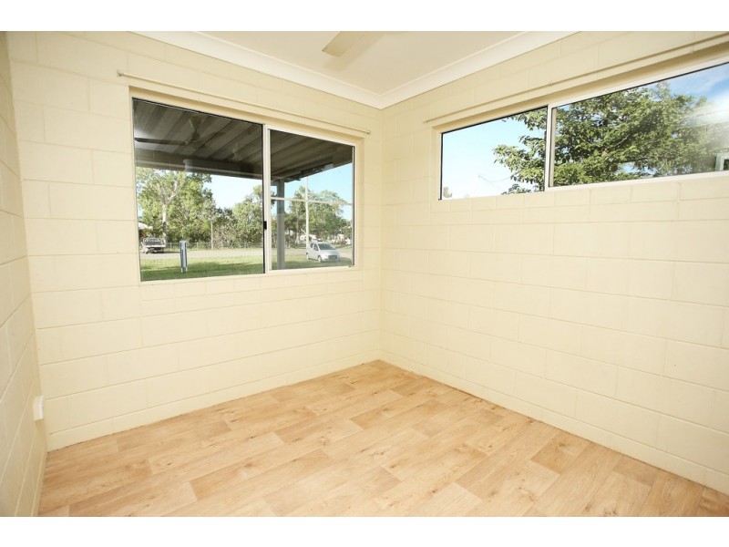 2 Carmen Close, Yabulu QLD 4818