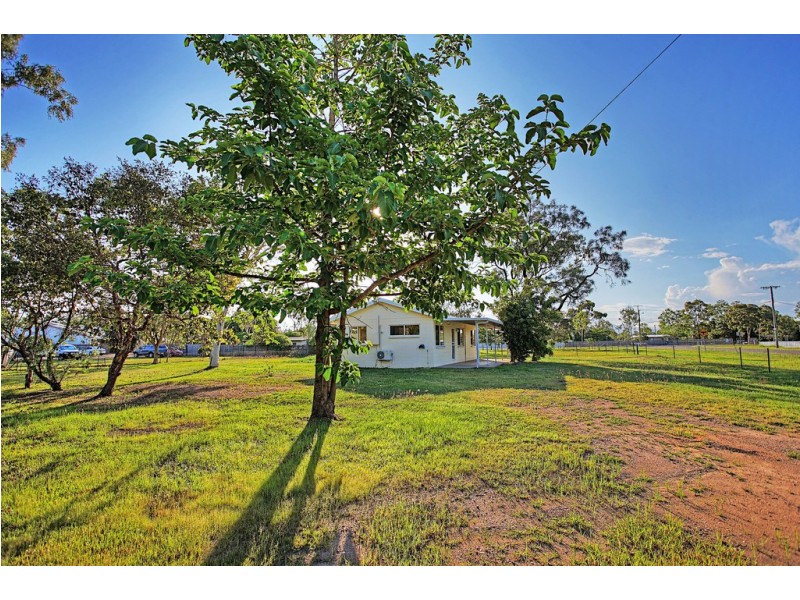 2 Carmen Close, Yabulu QLD 4818