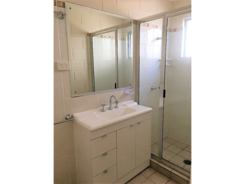 4/14 Bayswater Terrace, Hyde Park QLD 4812