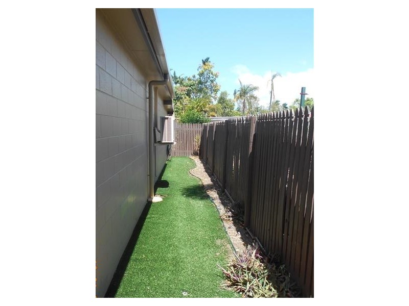 4/14 Bayswater Terrace, Hyde Park QLD 4812