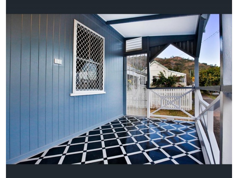 46 Morris Street, West End QLD 4810