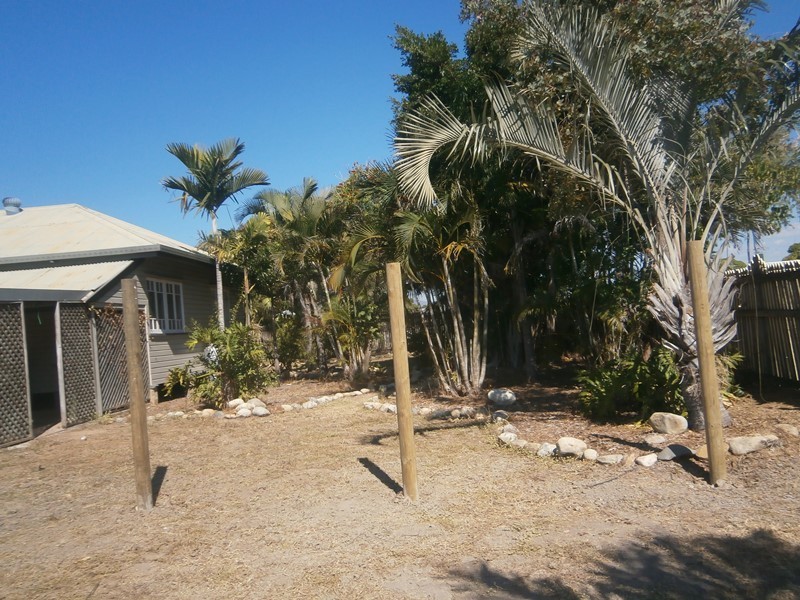 24 LOCKHEED STREET, Garbutt QLD 4814