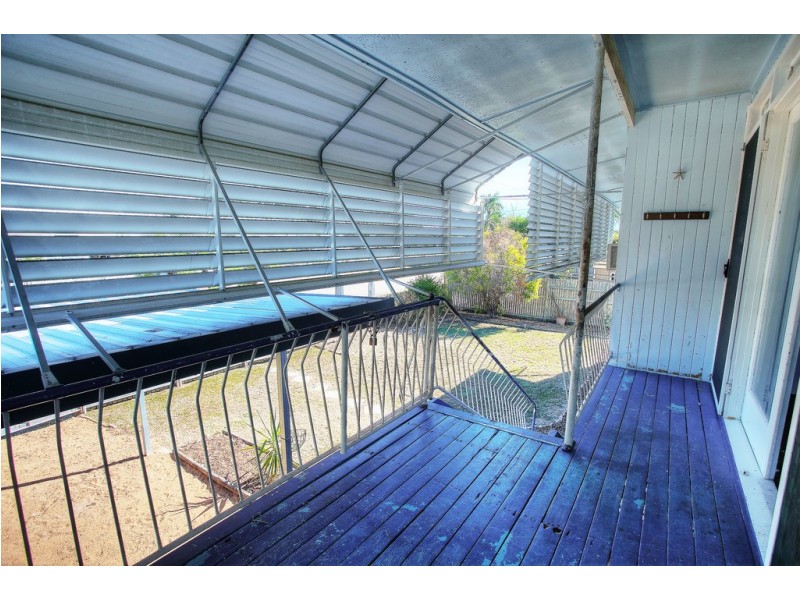 12 Nyora Street, Currajong QLD 4812