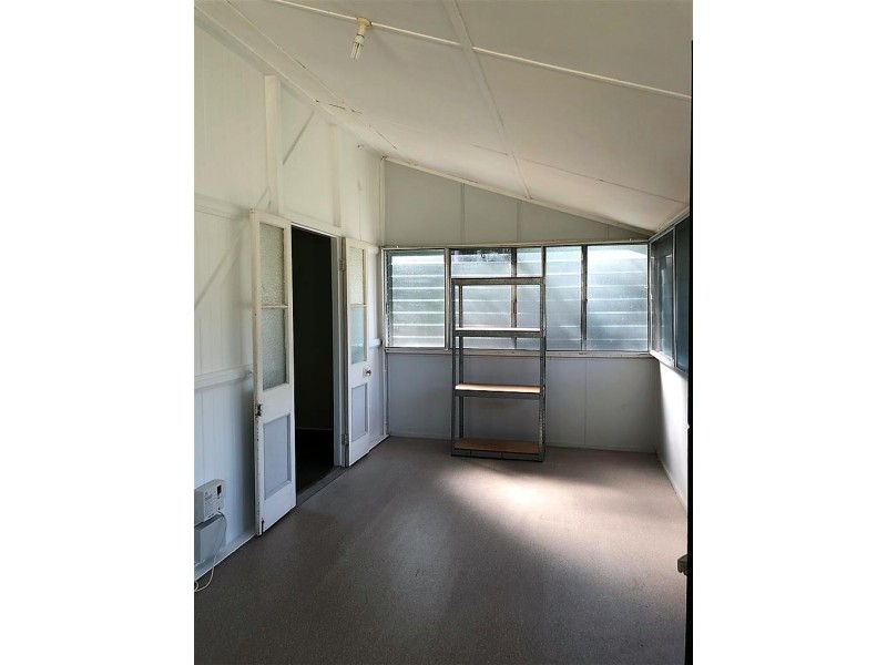 71 Armstrong Street, Hermit Park QLD 4812