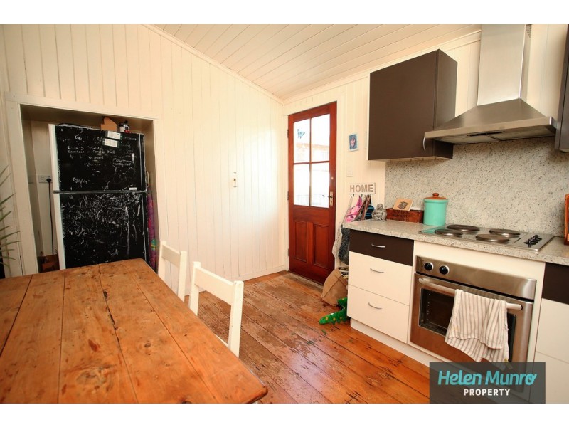 29 Philp Street, Hermit Park QLD 4812