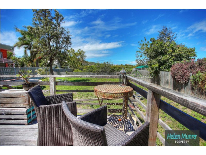 29 Philp Street, Hermit Park QLD 4812