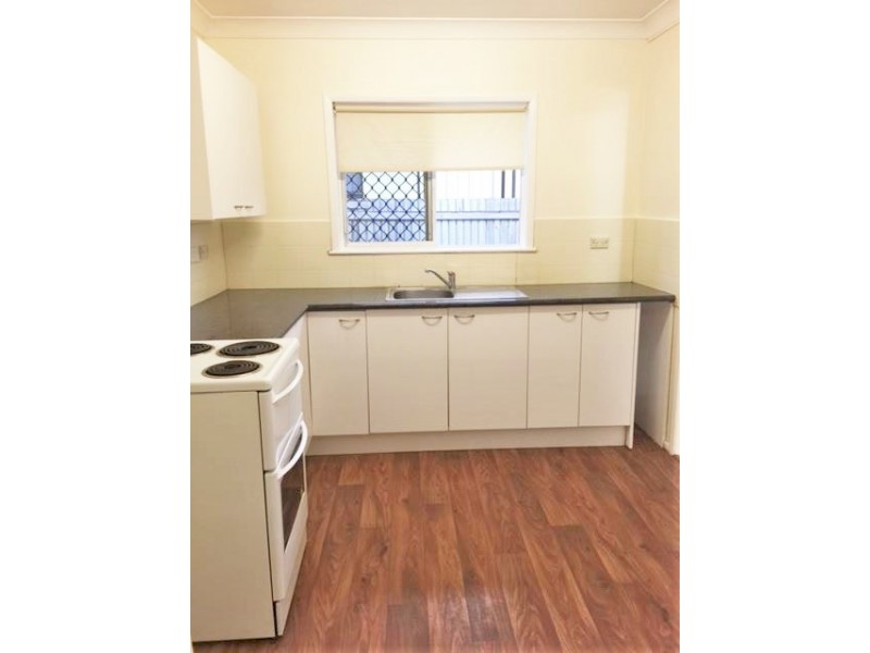 12 SARGEANT STREET, Gulliver QLD 4812