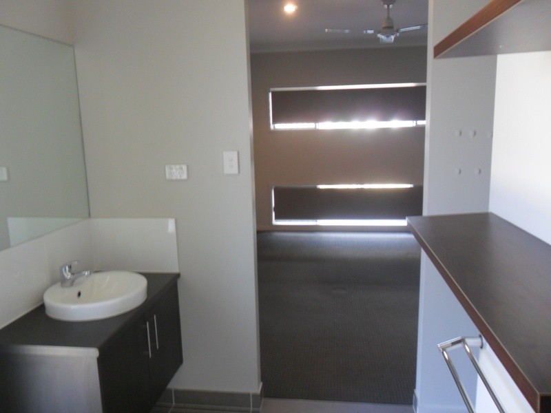 14 BATIKI CIRCUIT, Burdell QLD 4818