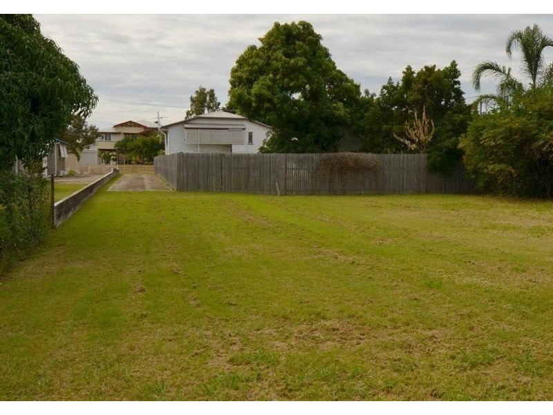 4 Parramatta Street, Belgian Gardens QLD 4810