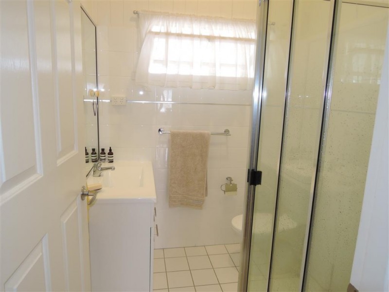 15 HODEL STREET, Hermit Park QLD 4812