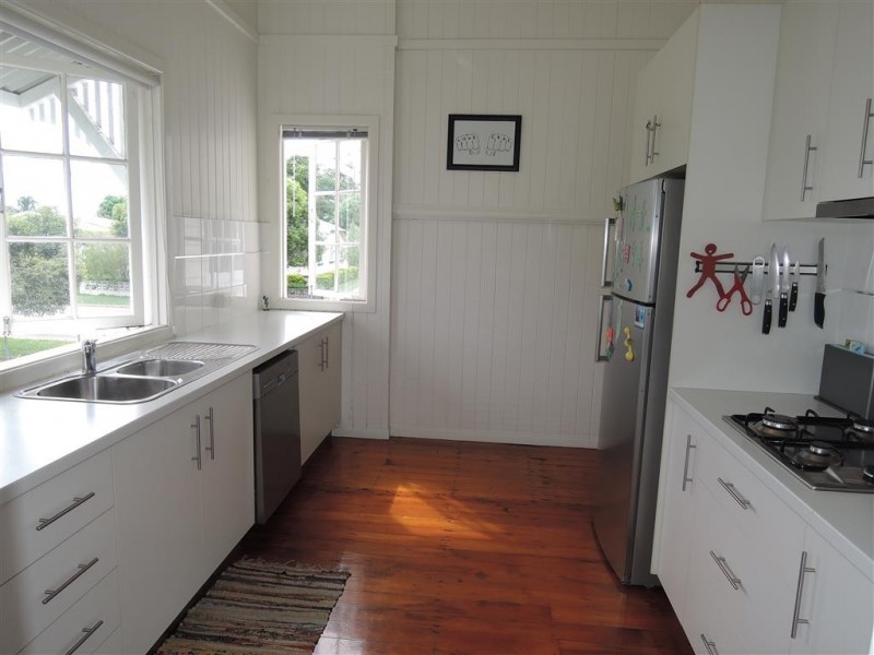 15 HODEL STREET, Hermit Park QLD 4812