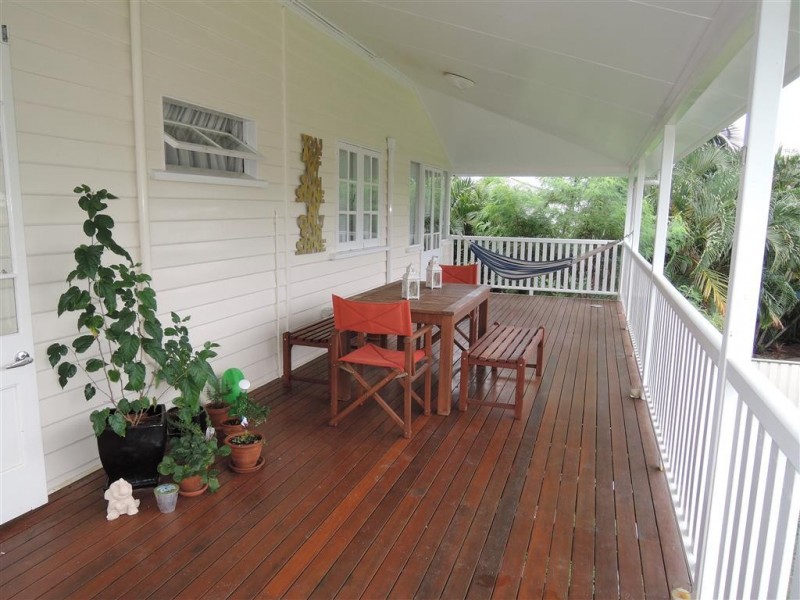 15 HODEL STREET, Hermit Park QLD 4812