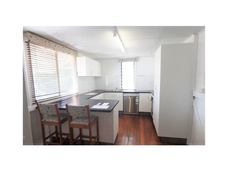 69 ARMSTRONG STREET, Hermit Park QLD 4812