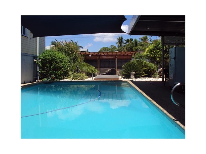 69 ARMSTRONG STREET, Hermit Park QLD 4812