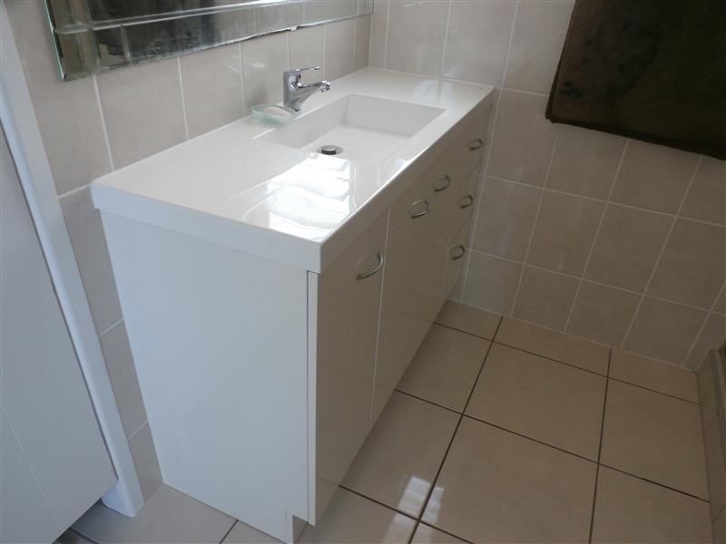 69 ARMSTRONG STREET, Hermit Park QLD 4812