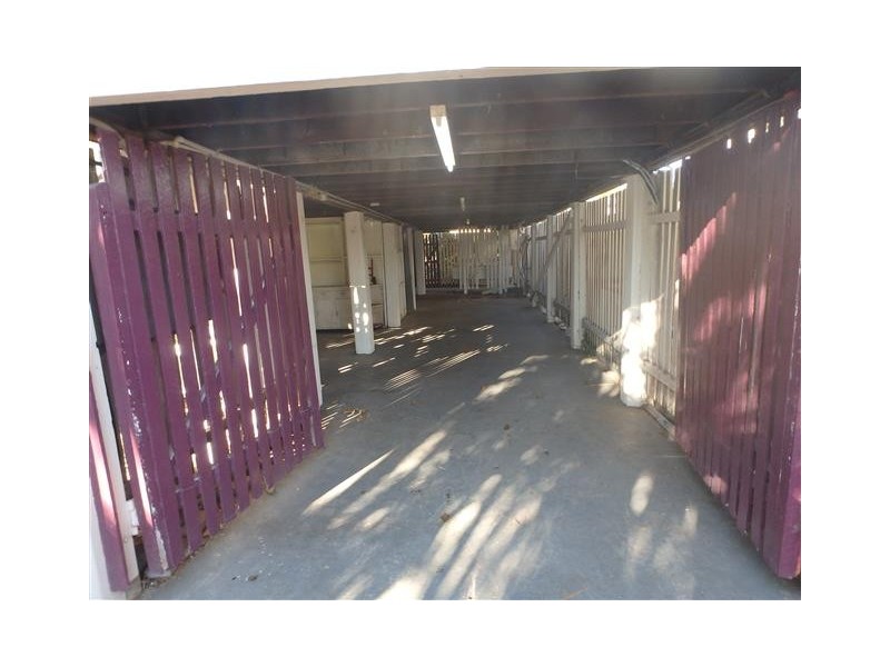 13 Townsville Street, West End QLD 4810