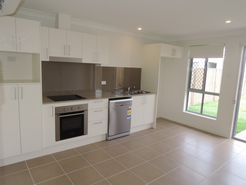 2/9 Intelligence Street, Oonoonba QLD 4811