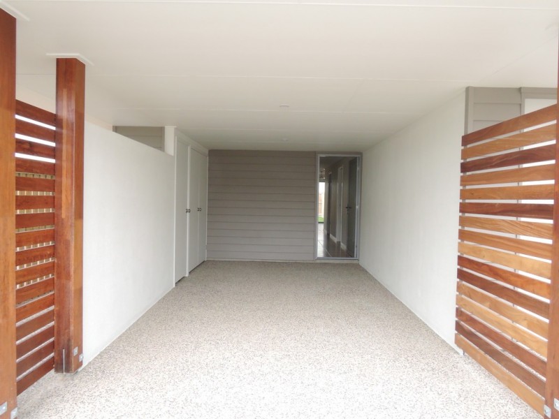 2/9 Intelligence Street, Oonoonba QLD 4811