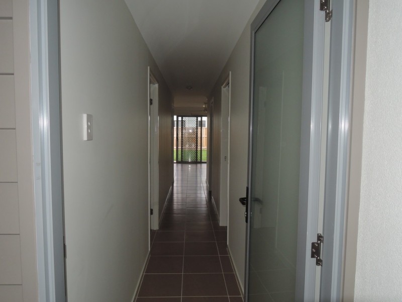 2/9 Intelligence Street, Oonoonba QLD 4811