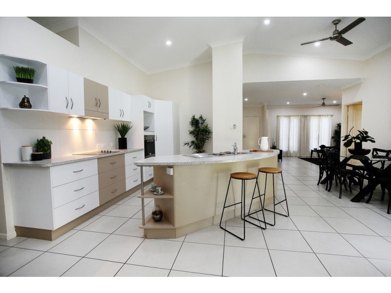 6 Wirega Close, Douglas QLD 4814