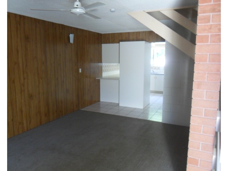 1/95 Hugh Street, West End QLD 4810