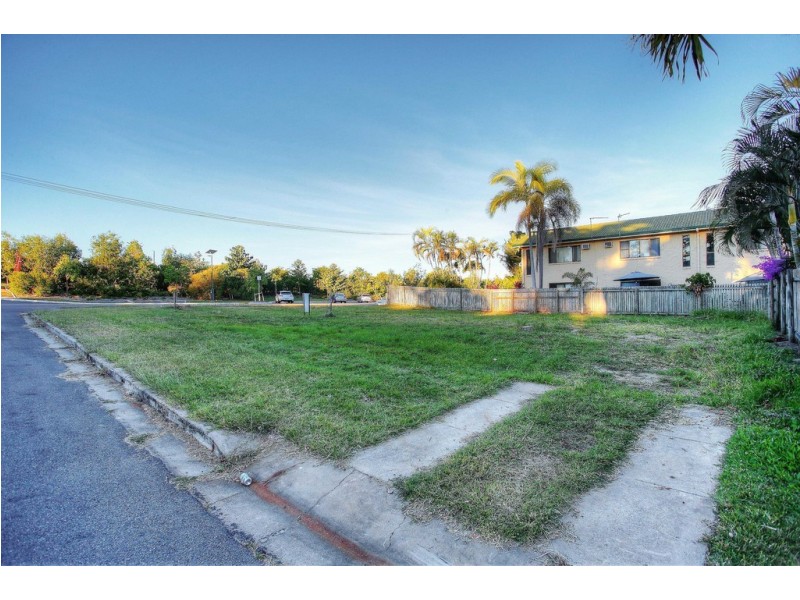 108 Cook Street, North Ward QLD 4810