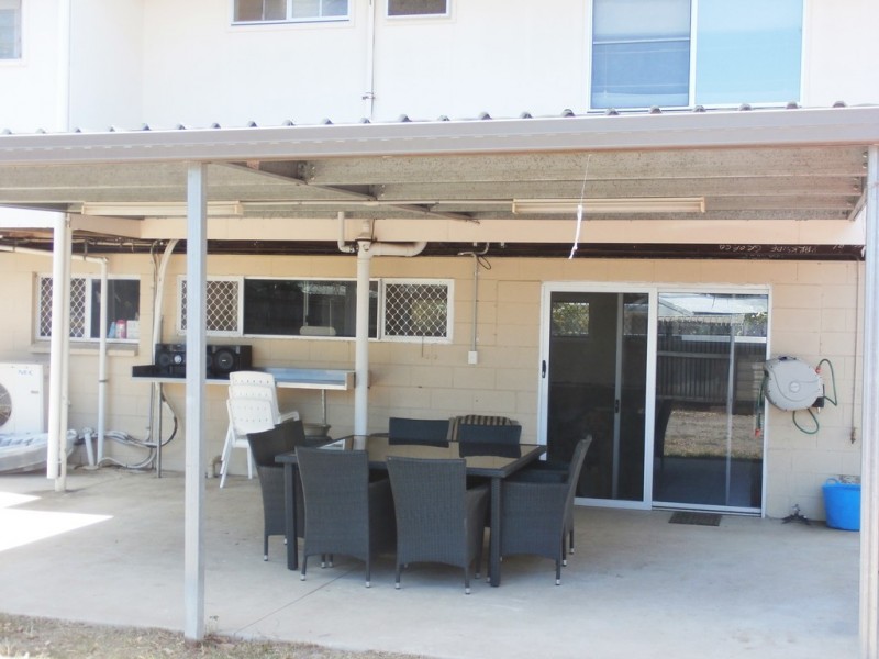 5 PELICAN AVENUE, Condon QLD 4815