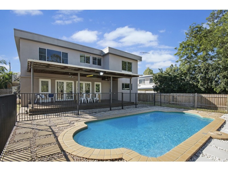 28 Peter Street, Kelso QLD 4815