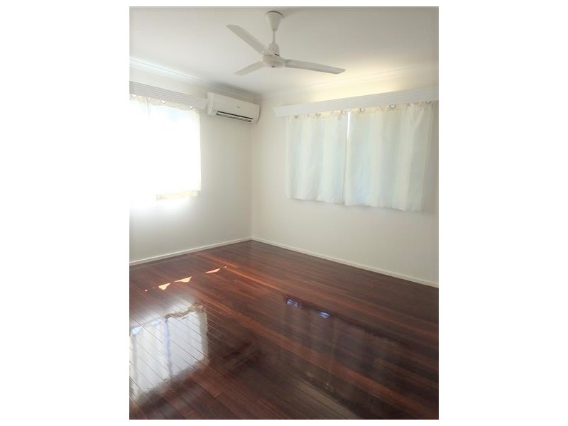 61 Peter Street, Kelso QLD 4815