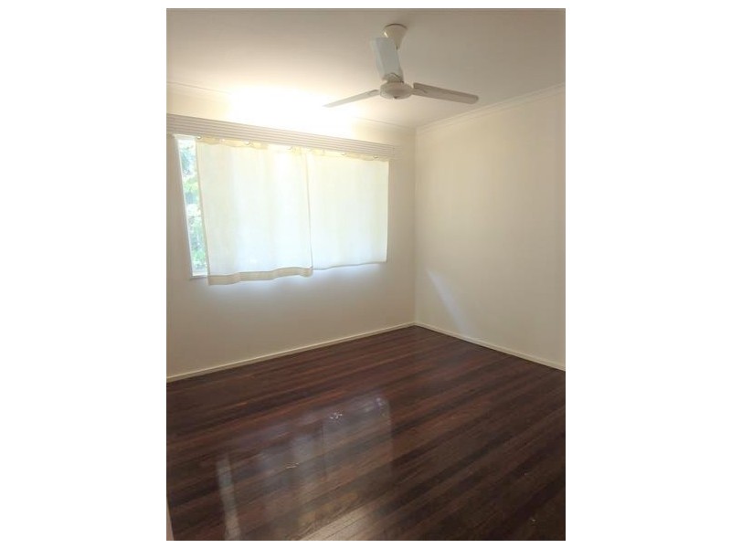 61 Peter Street, Kelso QLD 4815