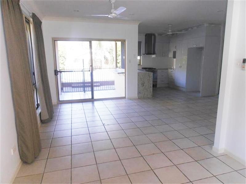 3 Scholars Place, Douglas QLD 4814