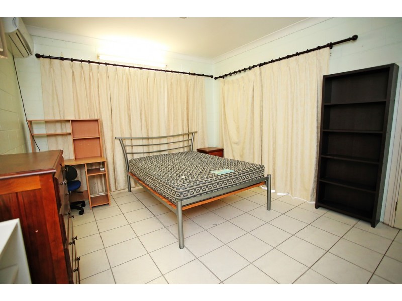 12 Wandella Crescent, Cranbrook QLD 4814