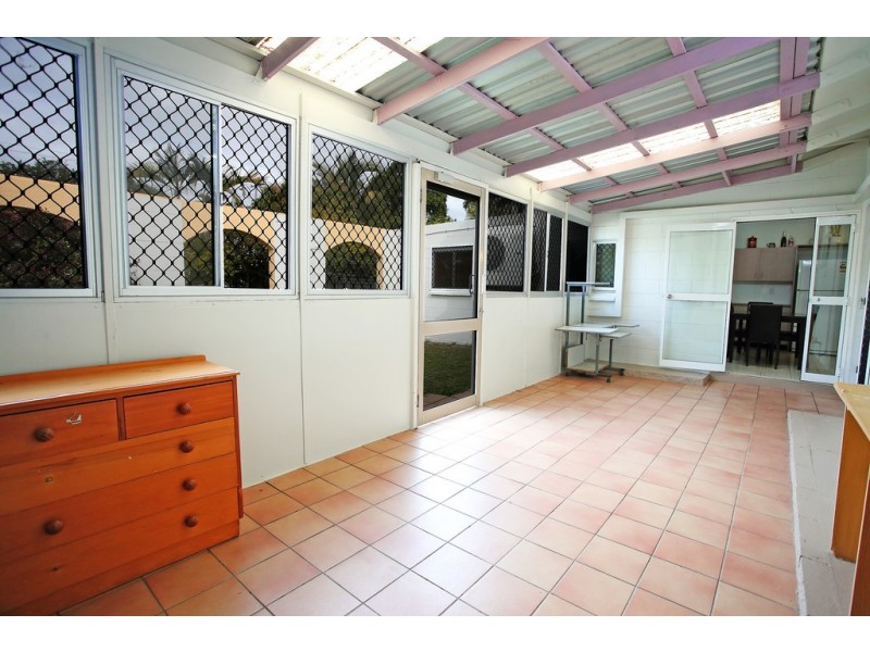 12 Wandella Crescent, Cranbrook QLD 4814