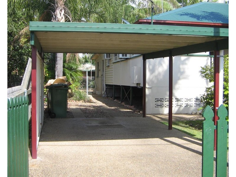 14 Eighth Avenue, South Townsville QLD 4810