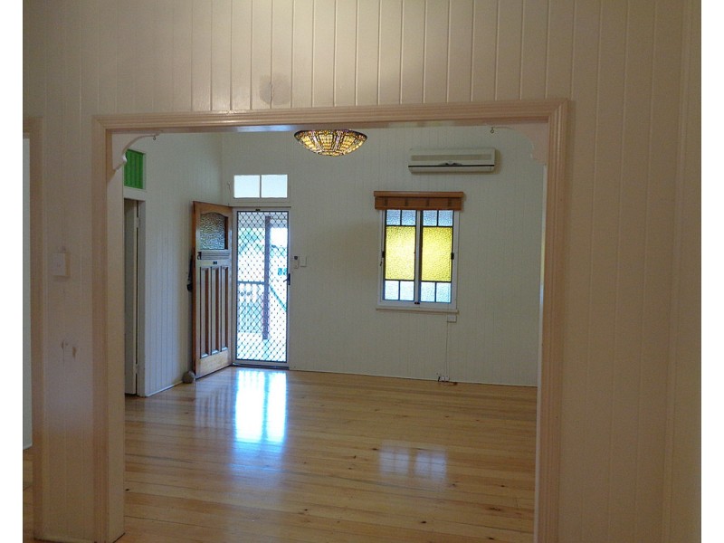 14 Eighth Avenue, South Townsville QLD 4810