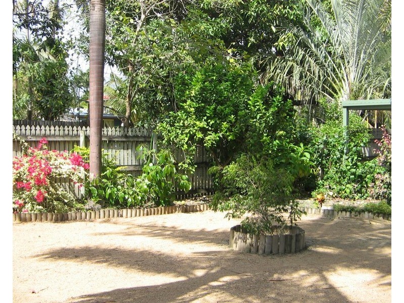 14 Eighth Avenue, South Townsville QLD 4810