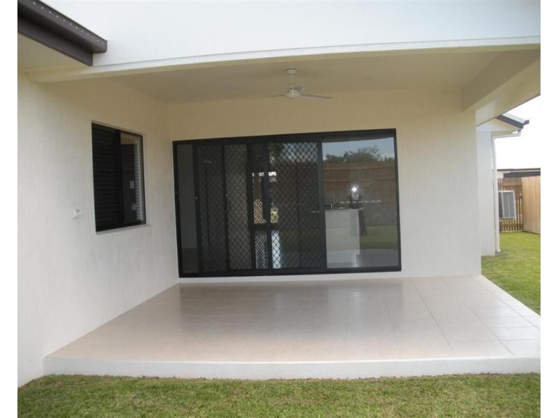 10 Sykes Close, Burdell QLD 4818