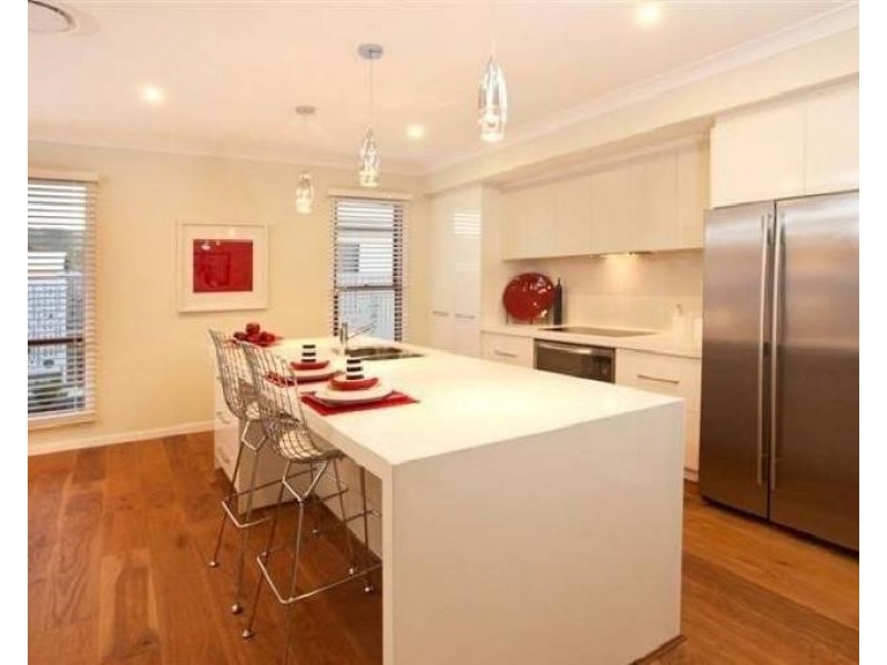 20 River Parks Boulevard, Kelso QLD 4815