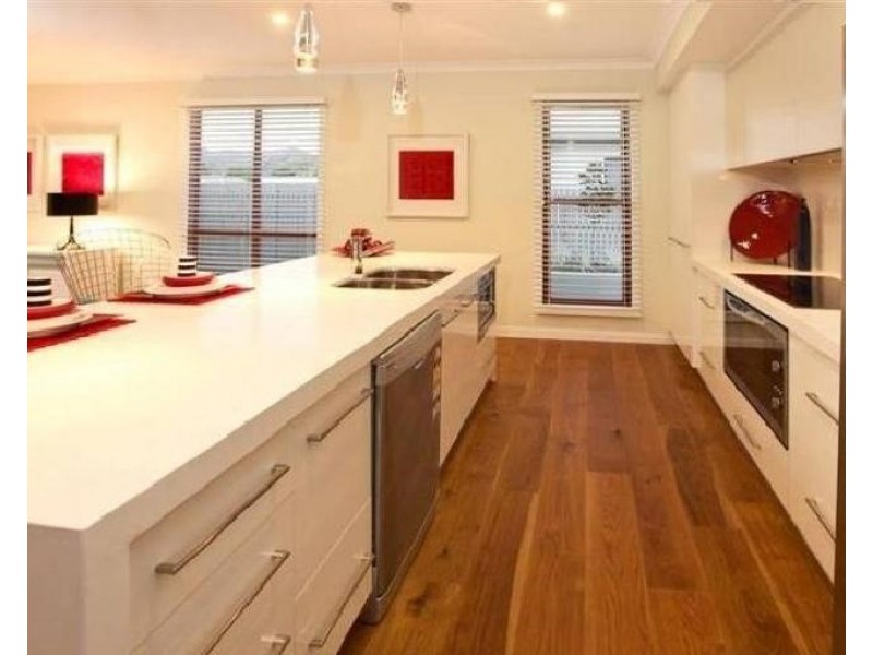 20 River Parks Boulevard, Kelso QLD 4815