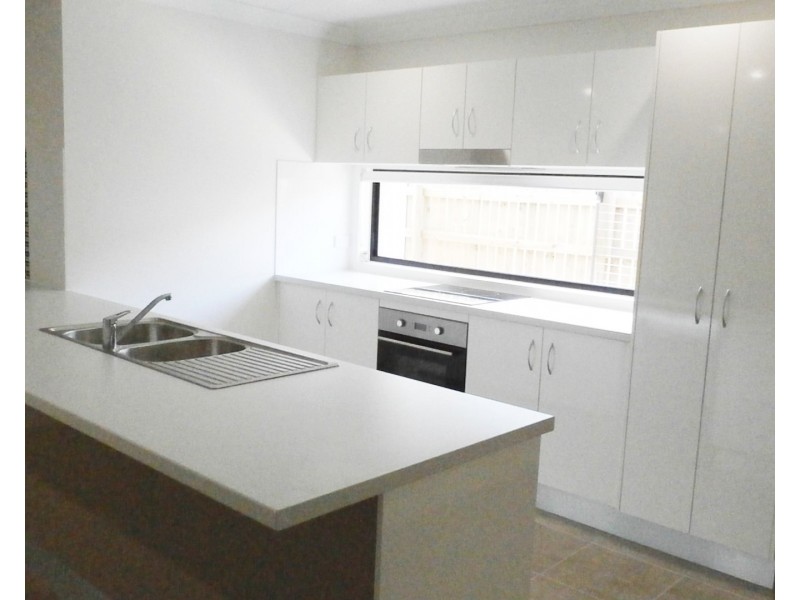 1591 Riverway Drive, Kelso QLD 4815