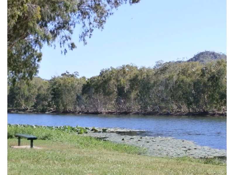 1591 Riverway Drive, Kelso QLD 4815