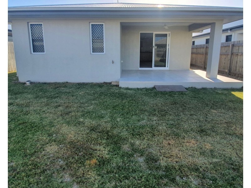 6 Delaware Green, Mount Louisa QLD 4814